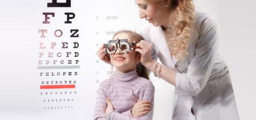 武汉眼科医院选择指南 排名、斜视矫正与手术费用解析